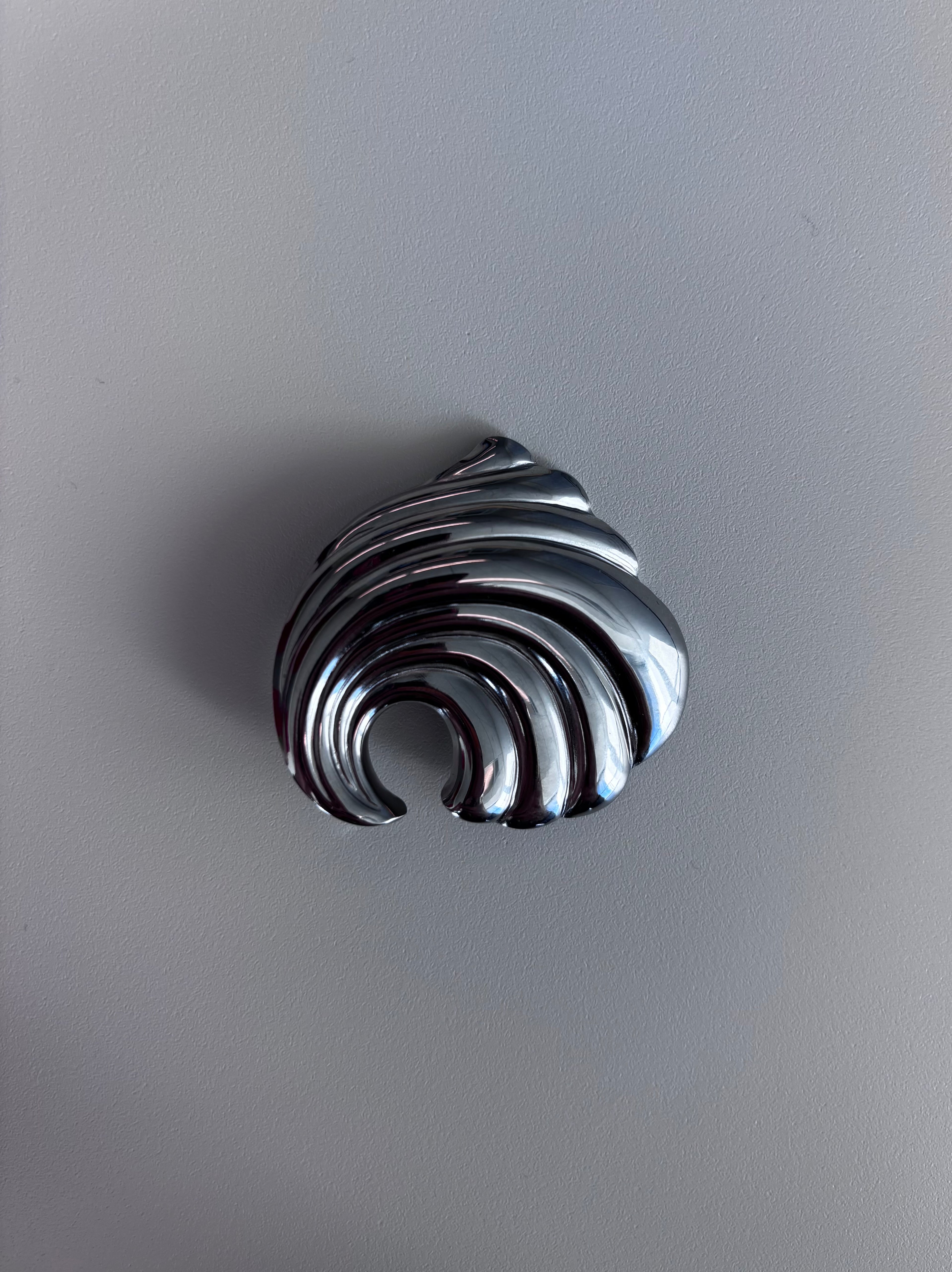 Wave Brooch