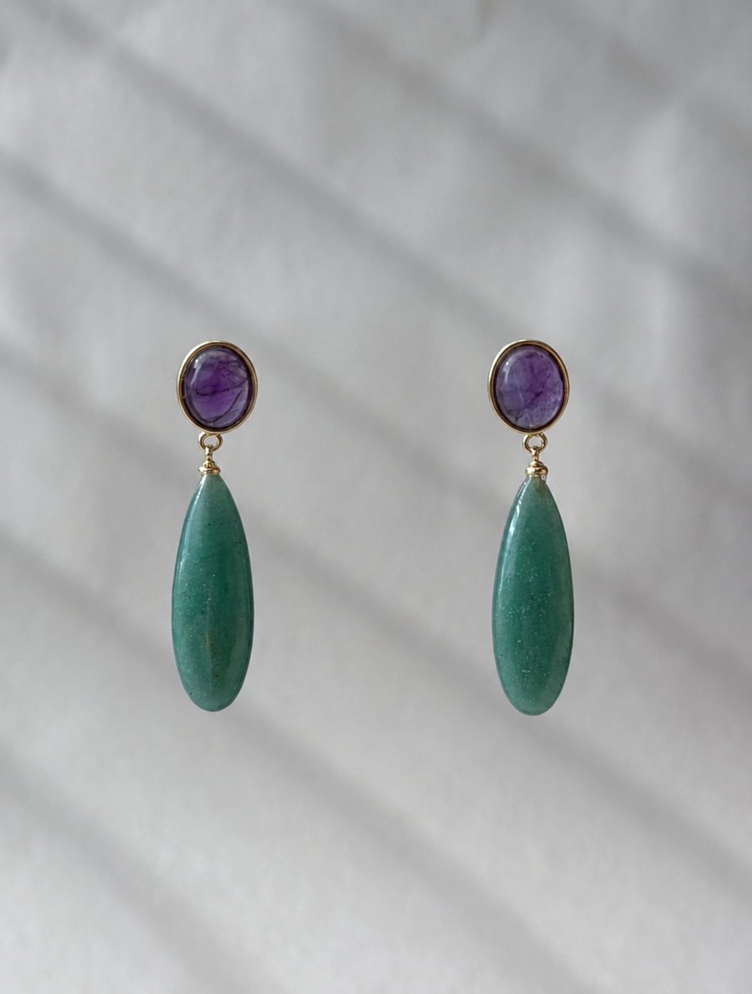 Two tone teardrops