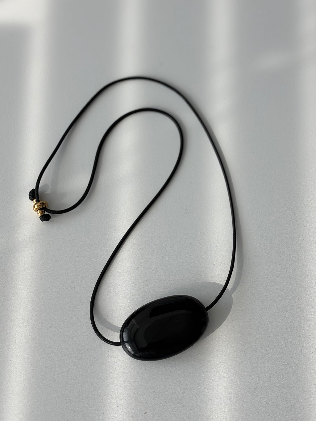 Large Bean Design Pendant Necklace