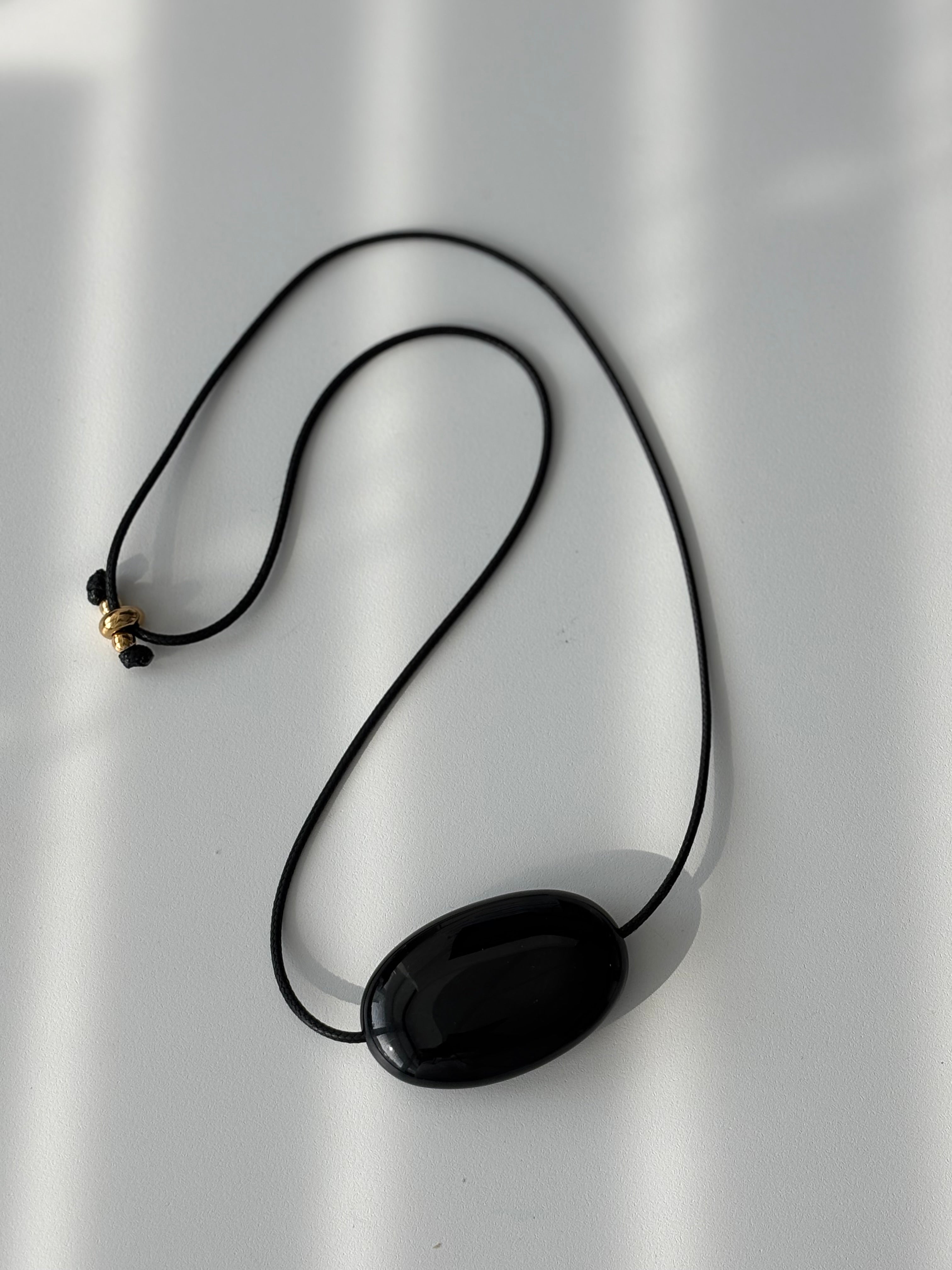 Large Bean Design Pendant Necklace