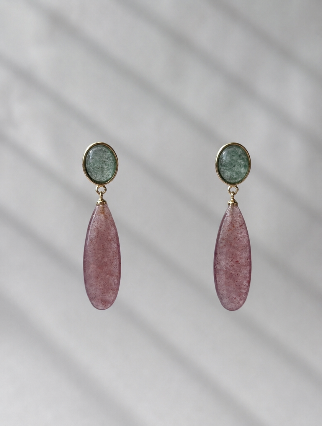 Two tone teardrops