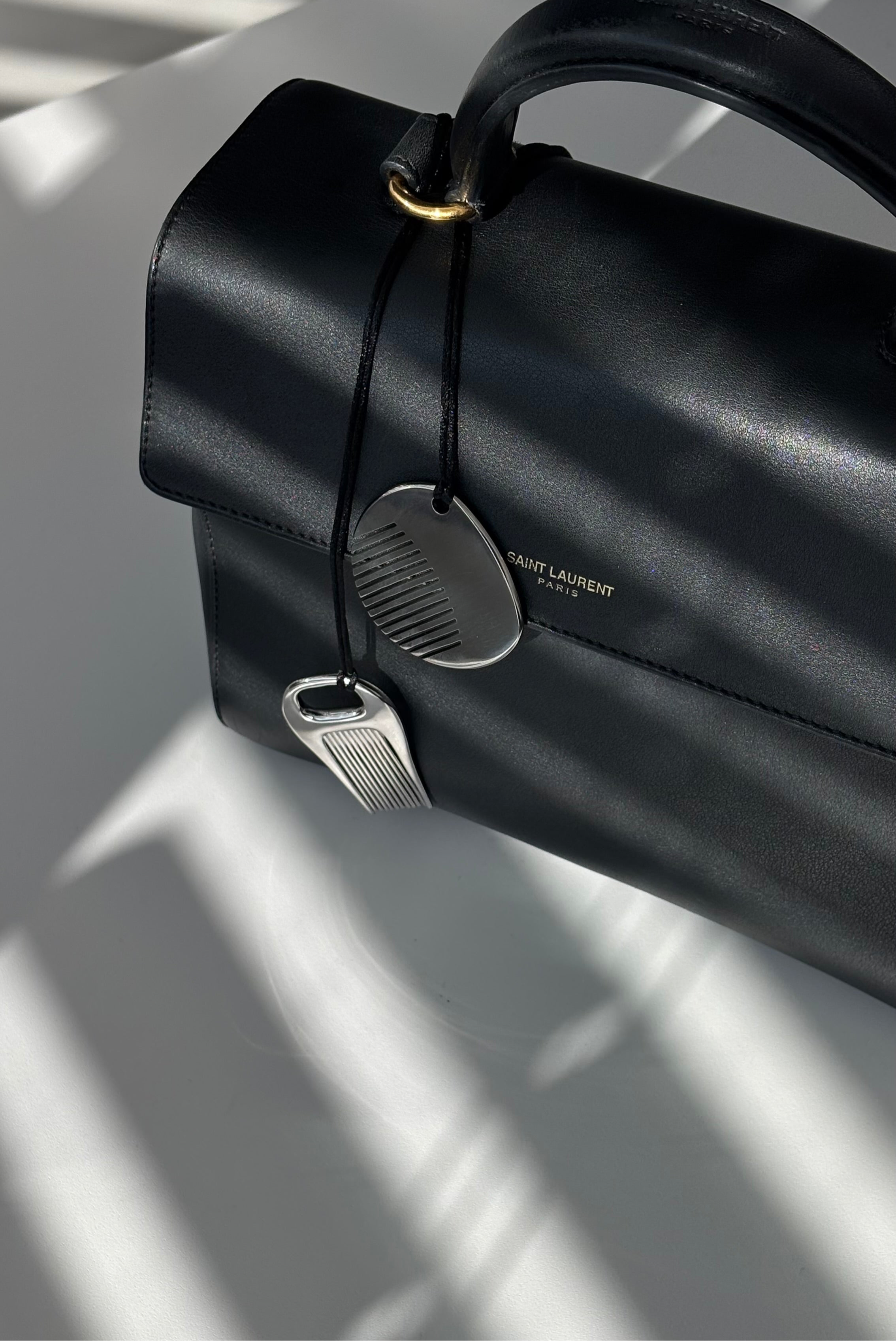 Comb Pendant Necklace